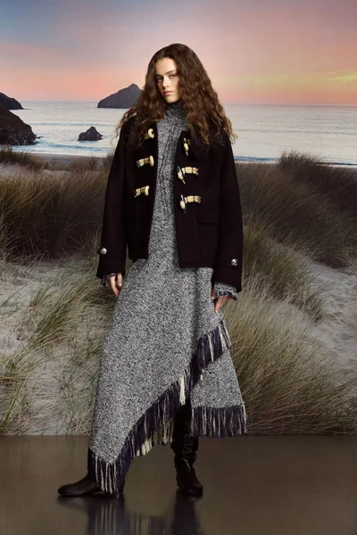 Look 14